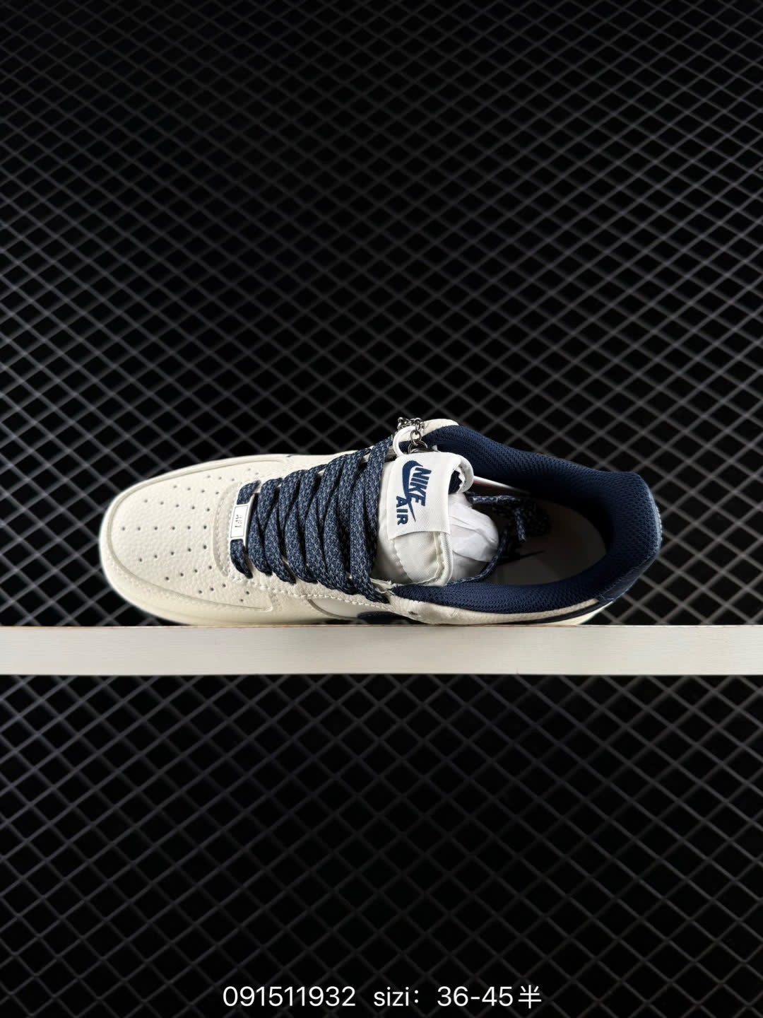 NIKE AIR FORCE 1-SM6668-102